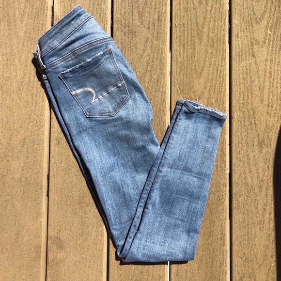 American Eagle Outfitters Denim - AE Light Wash Distressed Jeans